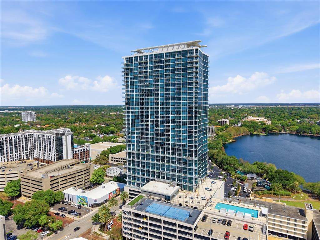 150 Robinson Street - Photo 1