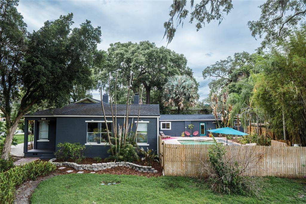 795 30TH Street - Photo 1