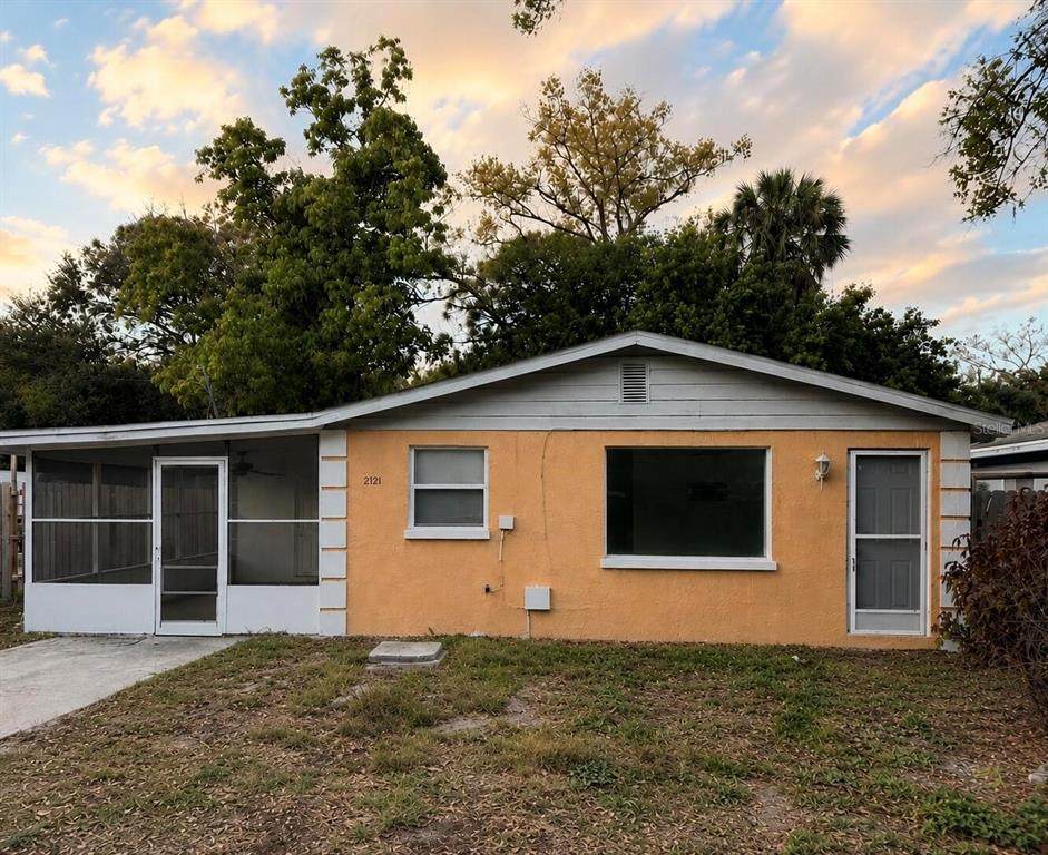 2121 33RD Street - Photo 1