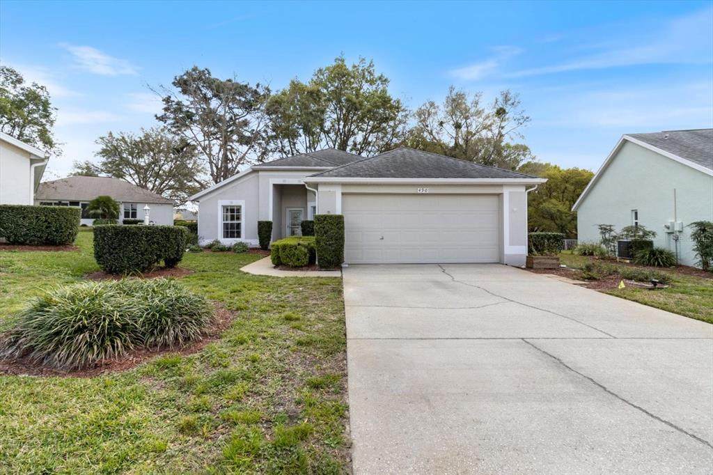 490 Larchmont Court - Photo 1