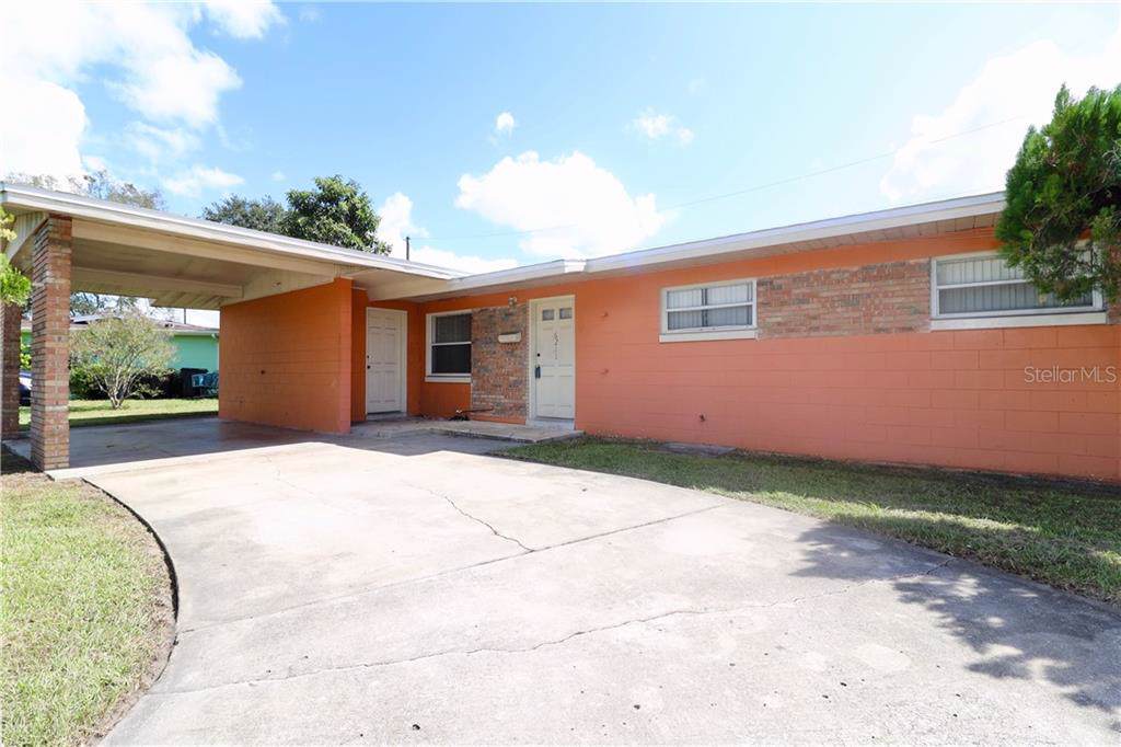 6211 Spanish Oak Drive - Photo 1