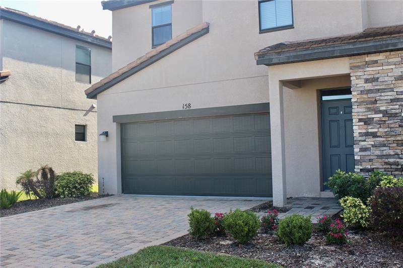 158 Kenny Boulevard - Photo 1