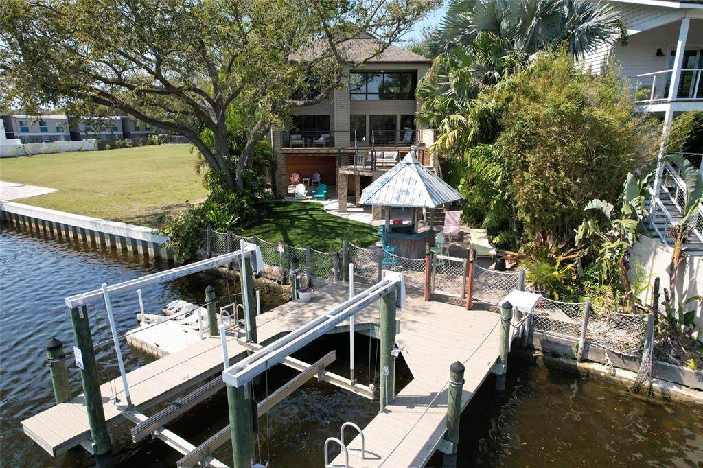 4035 River View Avenue - Photo 1