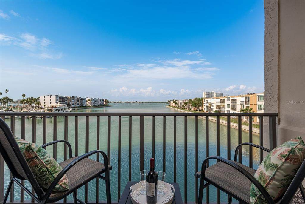 7300 Sun Island Drive - Photo 1