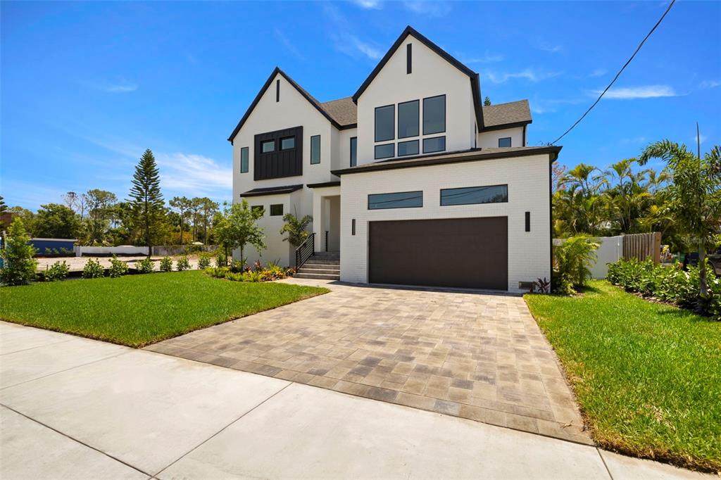 3020 Helen Avenue - Photo 1