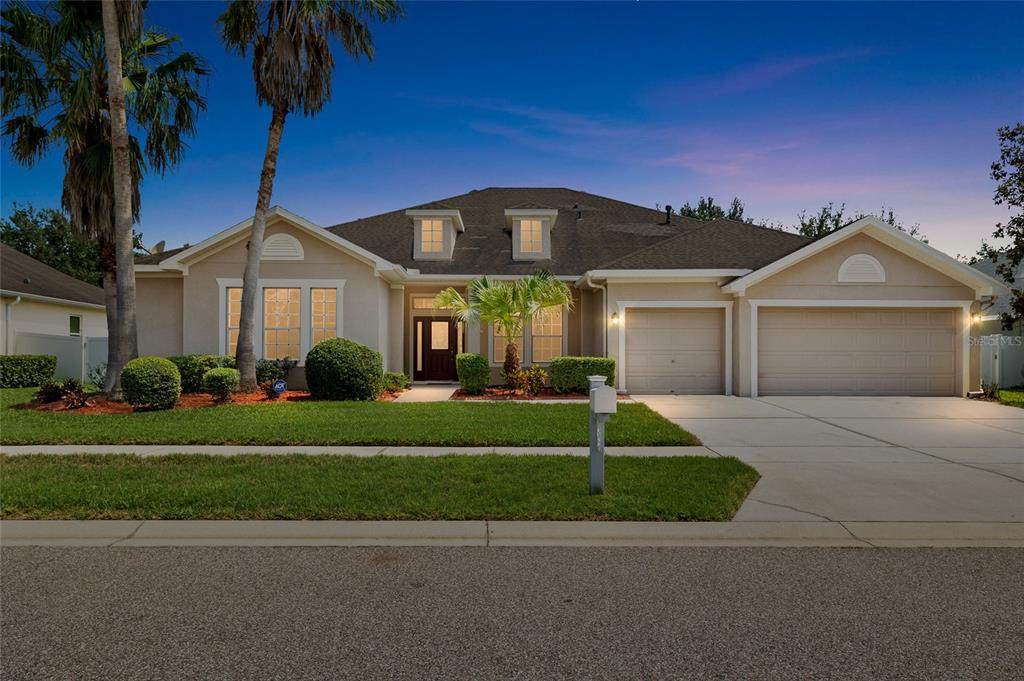 11845 Newberry Grove Loop - Photo 1