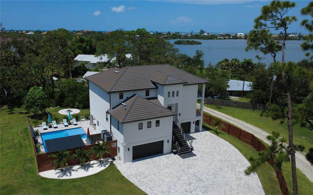 327 Roberts Road - Photo 1
