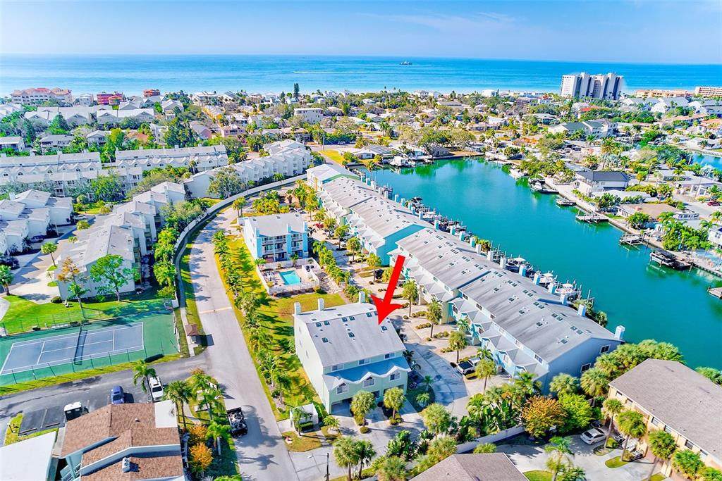 205 Marcdale Boulevard - Photo 1