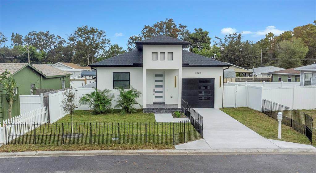 1008 Hawkins Street - Photo 1