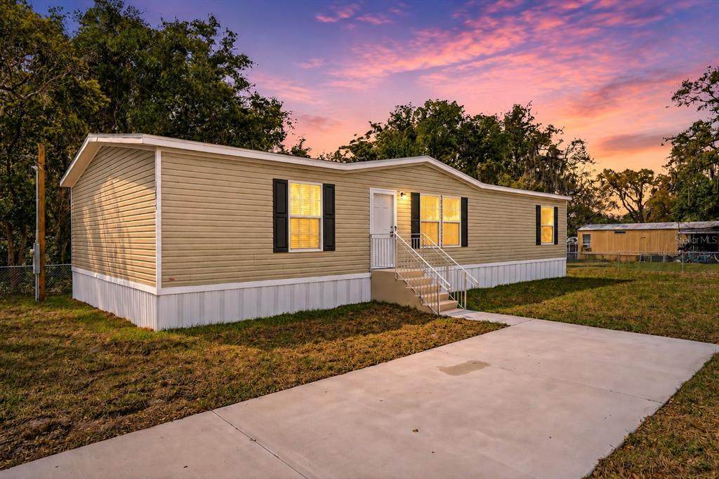 12015 Westbay Avenue - Photo 1
