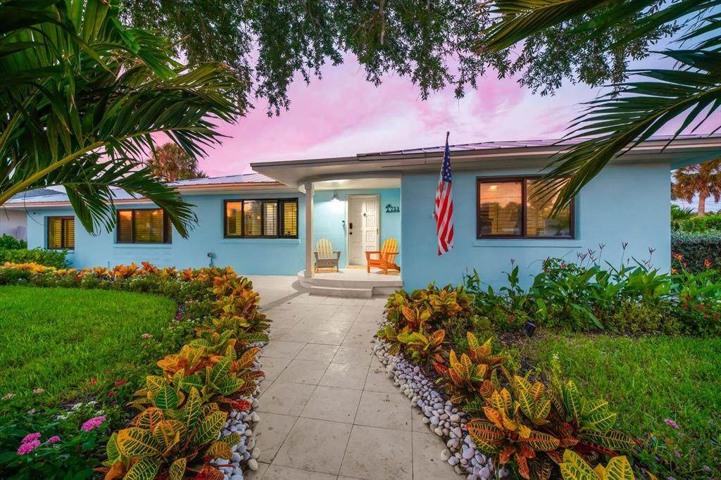 751 Mandalay Avenue - Photo 1