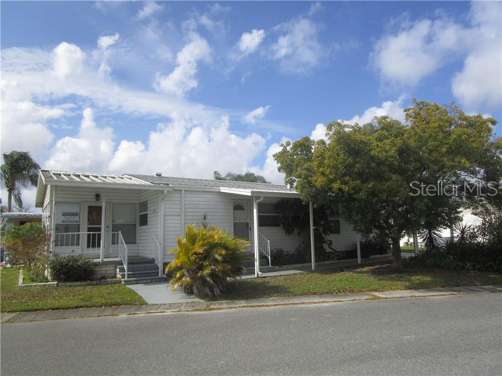 404 Dolphin Drive - Photo 1