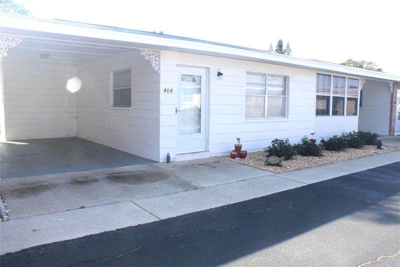 12400 Park Boulevard - Photo 1
