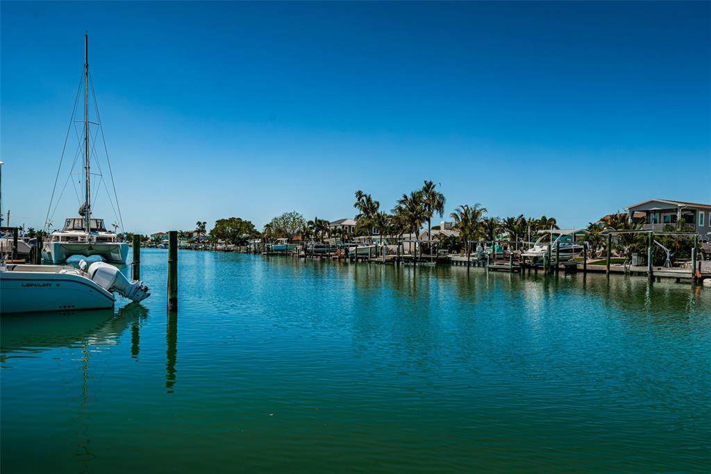 550 Johns Pass Avenue - Photo 1