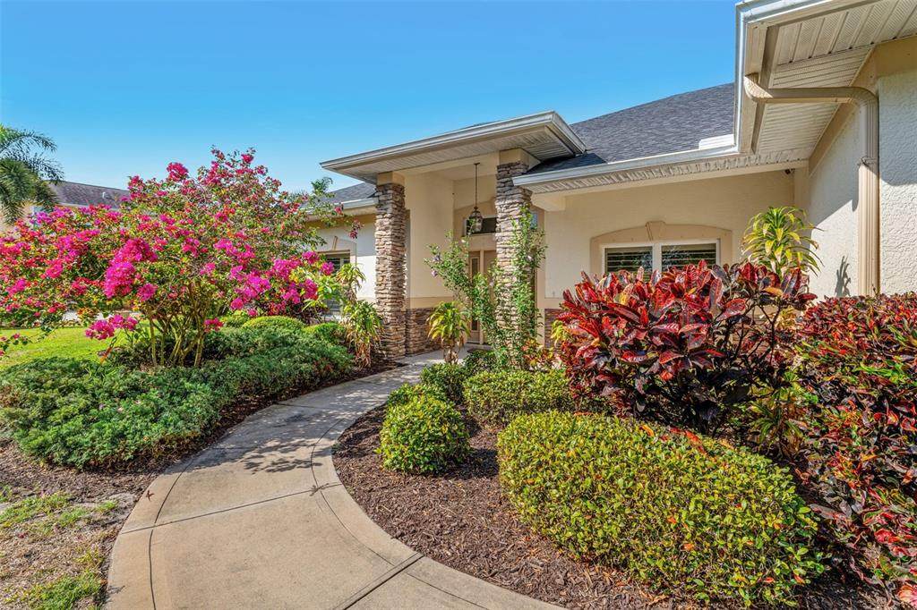 2942 Heritage Circle - Photo 1