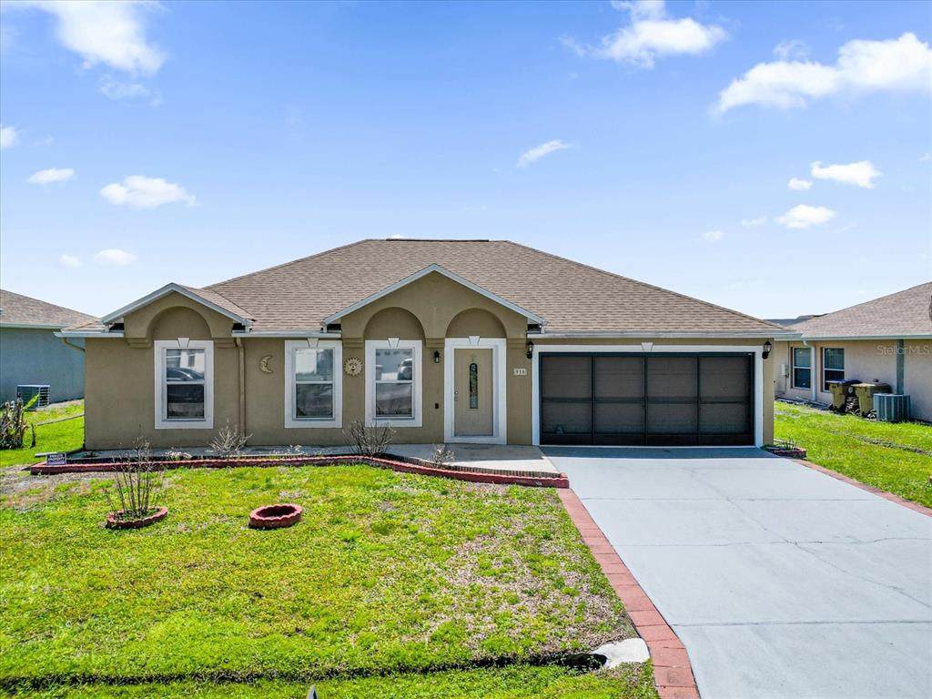 916 Nancy Court - Photo 1