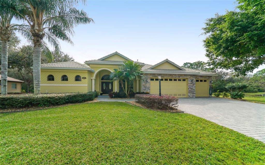 6410 Butlers Crest Drive - Photo 1