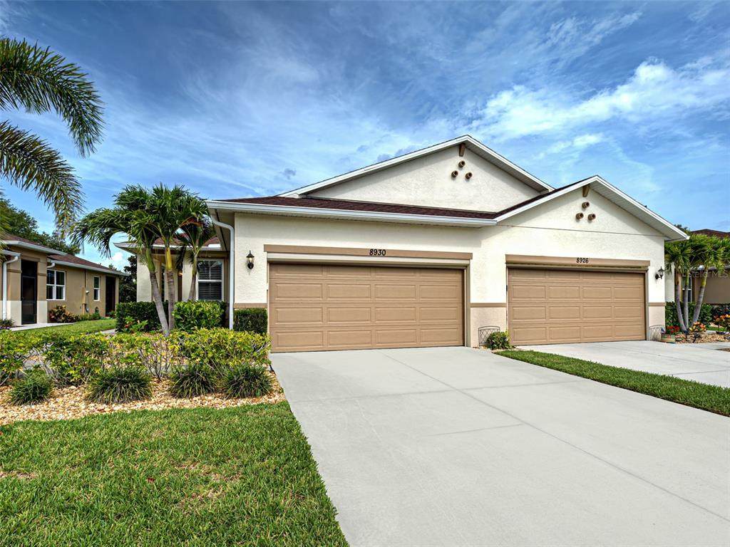 8930 Tuscany Isles Drive - Photo 1