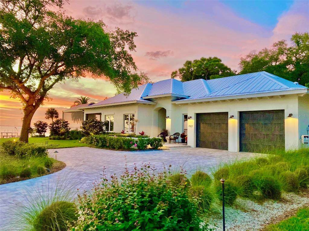 7927 Longbay Boulevard - Photo 1