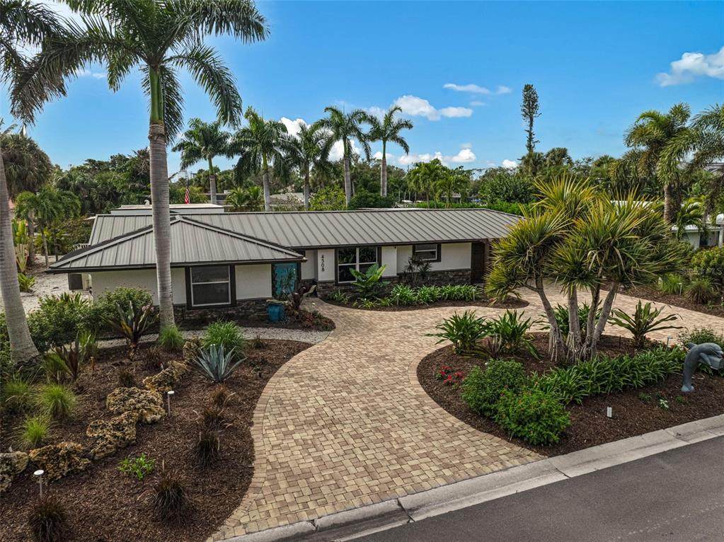 4508 Woodside Road - Photo 1
