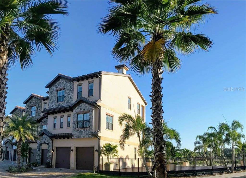 217 Venice Avenue - Photo 1
