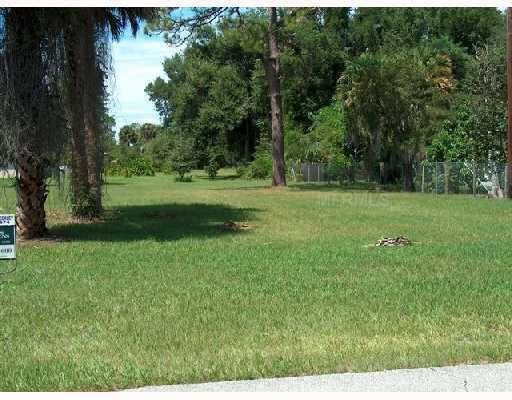 Oak Drive - Photo 1