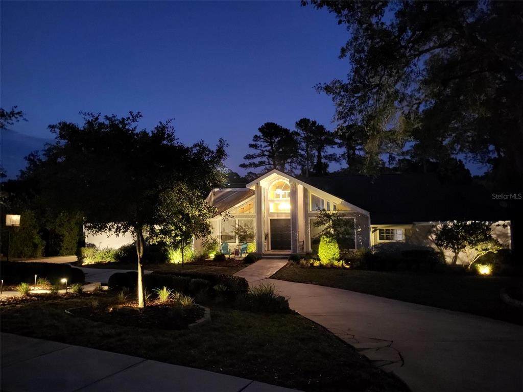 213 Thistlewood Circle - Photo 1