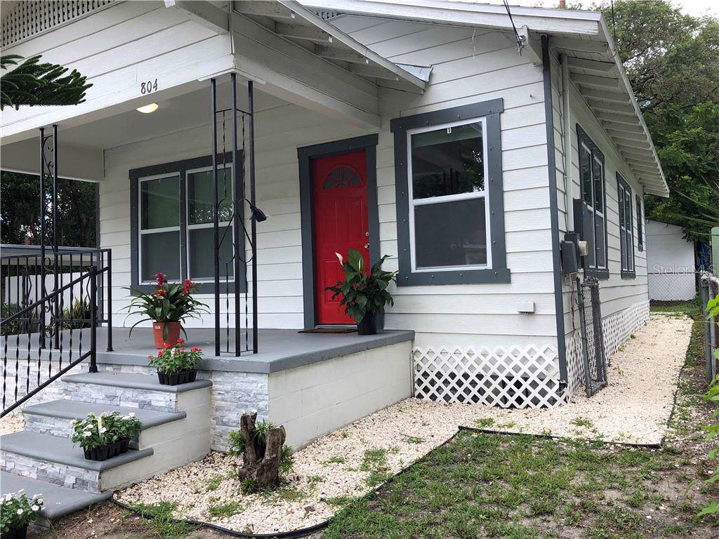 804 Baker Street - Photo 1