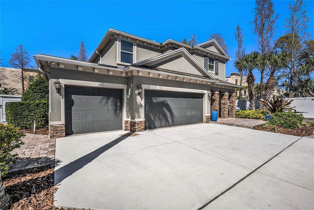 5701 Macdill Avenue - Photo 1