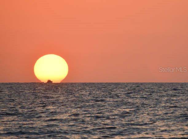 https://bt-photos.global.ssl.fastly.net/mfr/orig_boomver_5_TB8366006-2.jpg