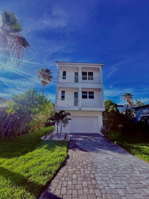 111 4TH Street - Photo 1