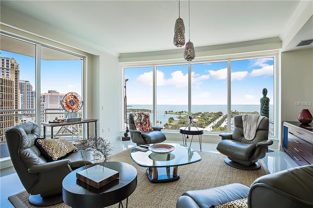 180 Beach Drive - Photo 1