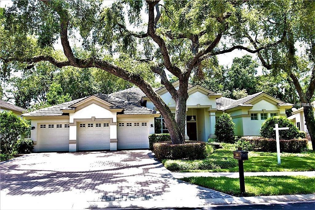1520 Canopy Oaks Boulevard - Photo 1