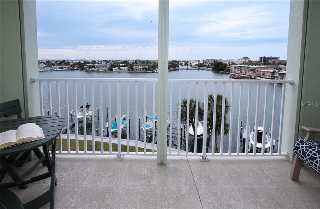 400 64TH Avenue - Photo 1