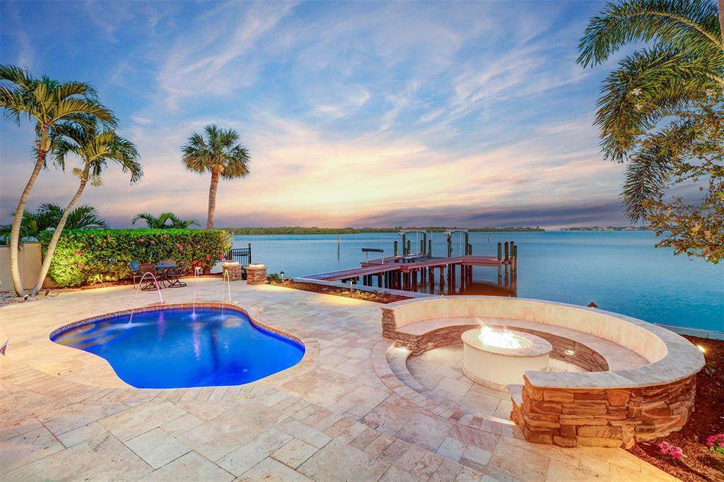 6627 Bayou Grande Boulevard - Photo 1