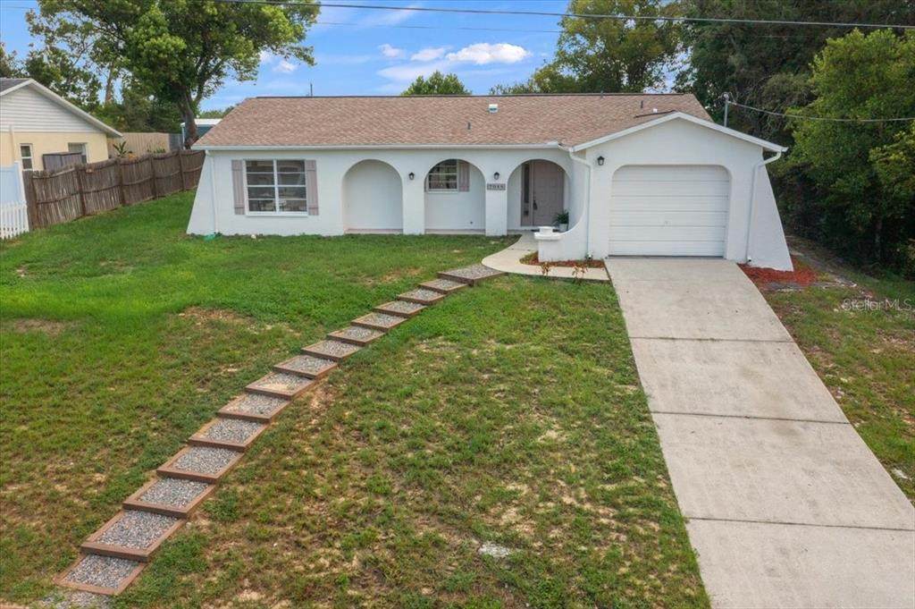7048 Oberon Avenue - Photo 1