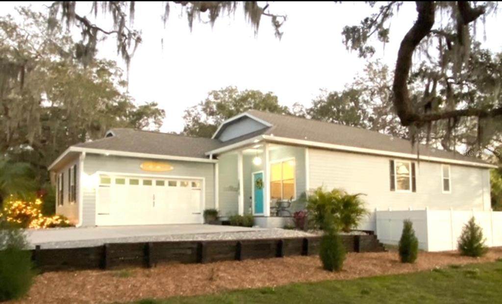 513 Meres Boulevard - Photo 1