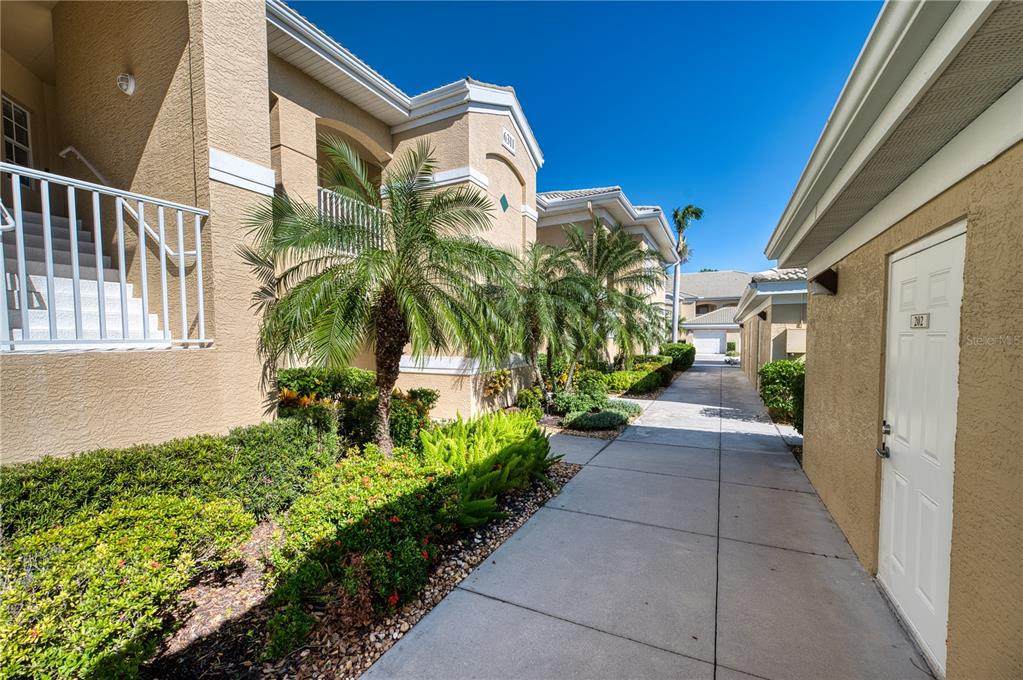 6311 Grand Oak Circle - Photo 1