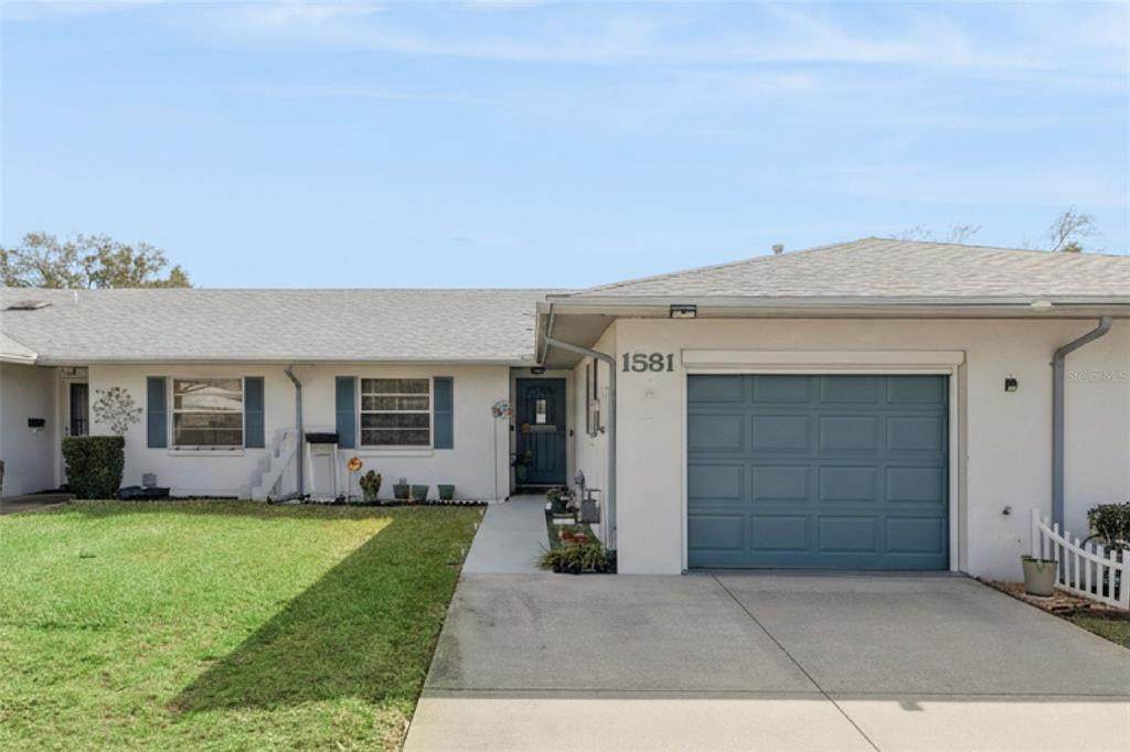 1581 Oakview Circle - Photo 1