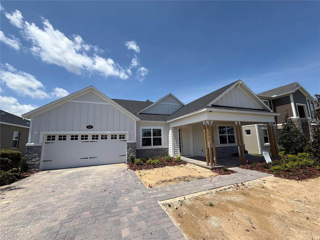 804 Pointe Emerson Boulevard - Photo 1