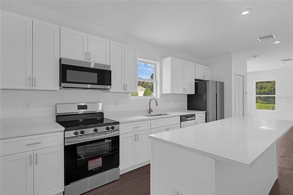 2229 Randall Street - Photo 1