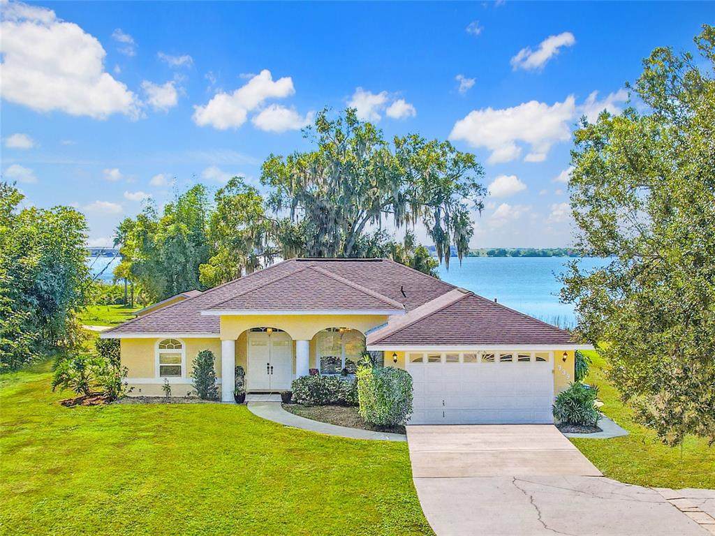 739 Lake Reedy Boulevard - Photo 1