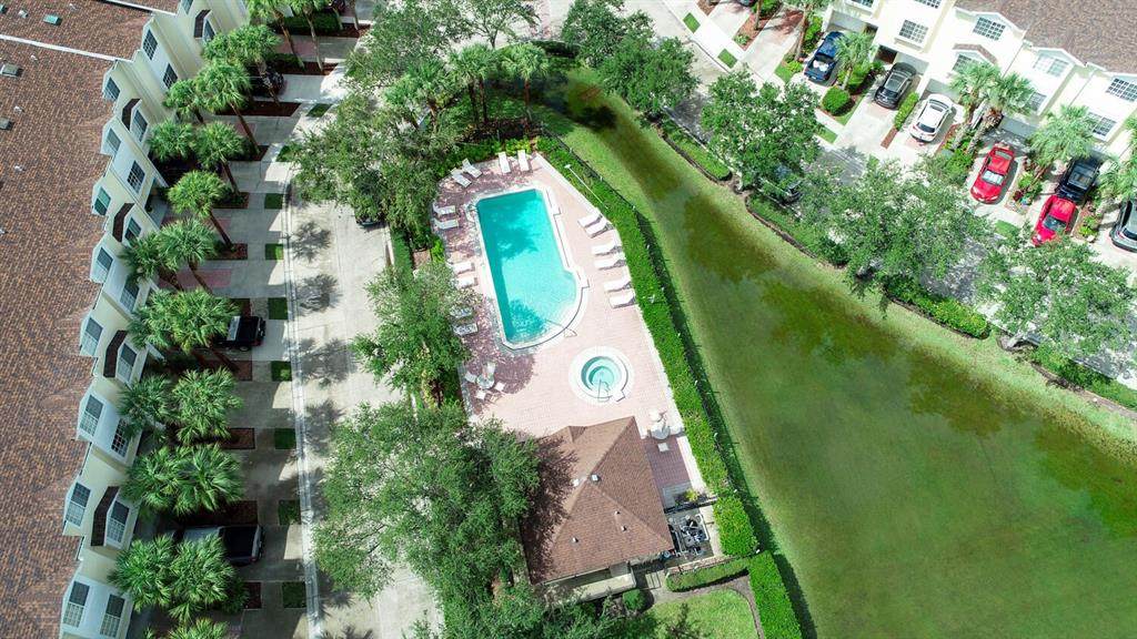 102 Brent Circle - Photo 1