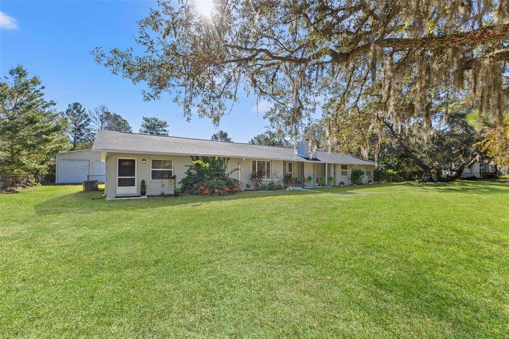 17504 Thomas Boulevard - Photo 1