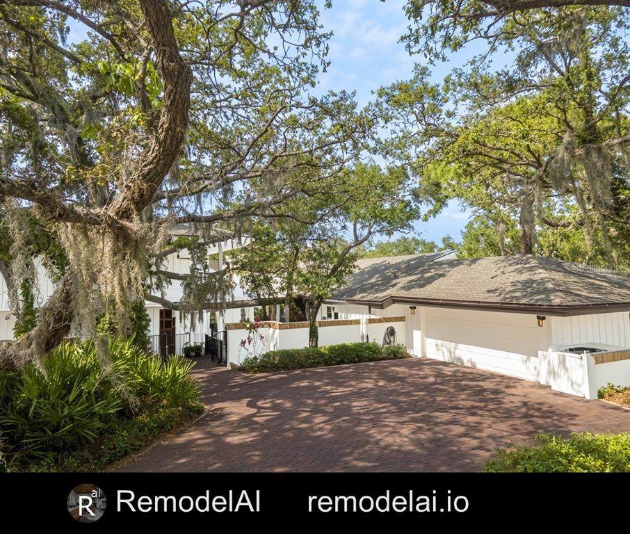 1296 Weybridge Lane - Photo 1