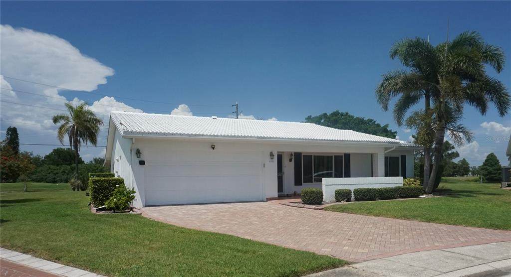4031 93RD Terrace - Photo 1
