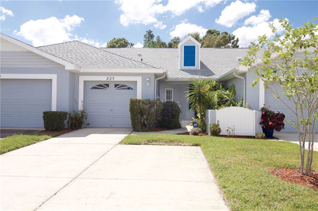 225 Hemingway Drive - Photo 1