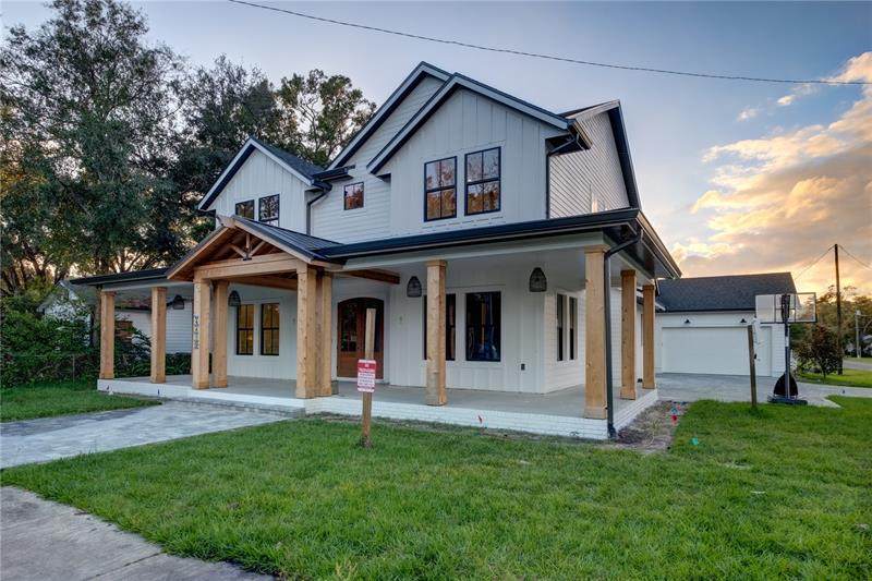 825 Amelia Avenue - Photo 1