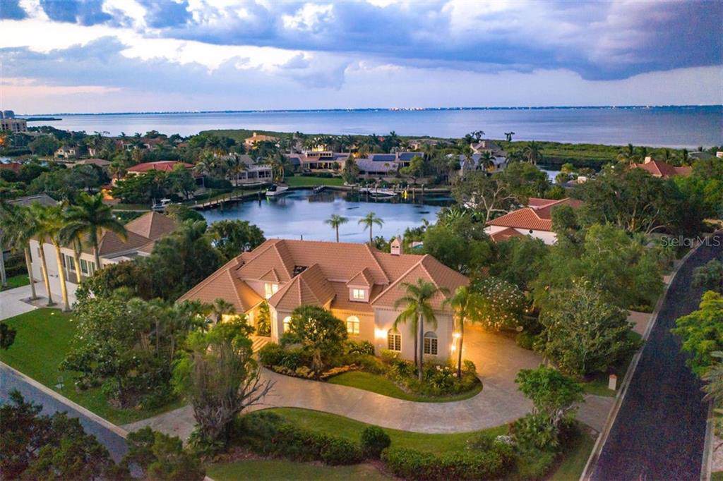 501 Harbor Point Road - Photo 1