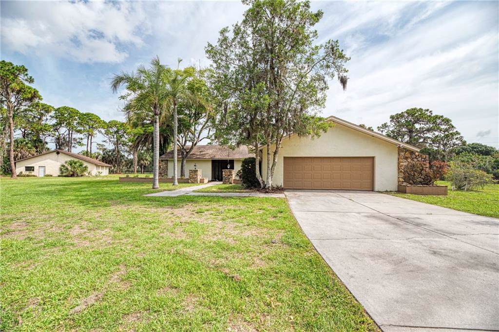 94 Longbow Trail - Photo 1